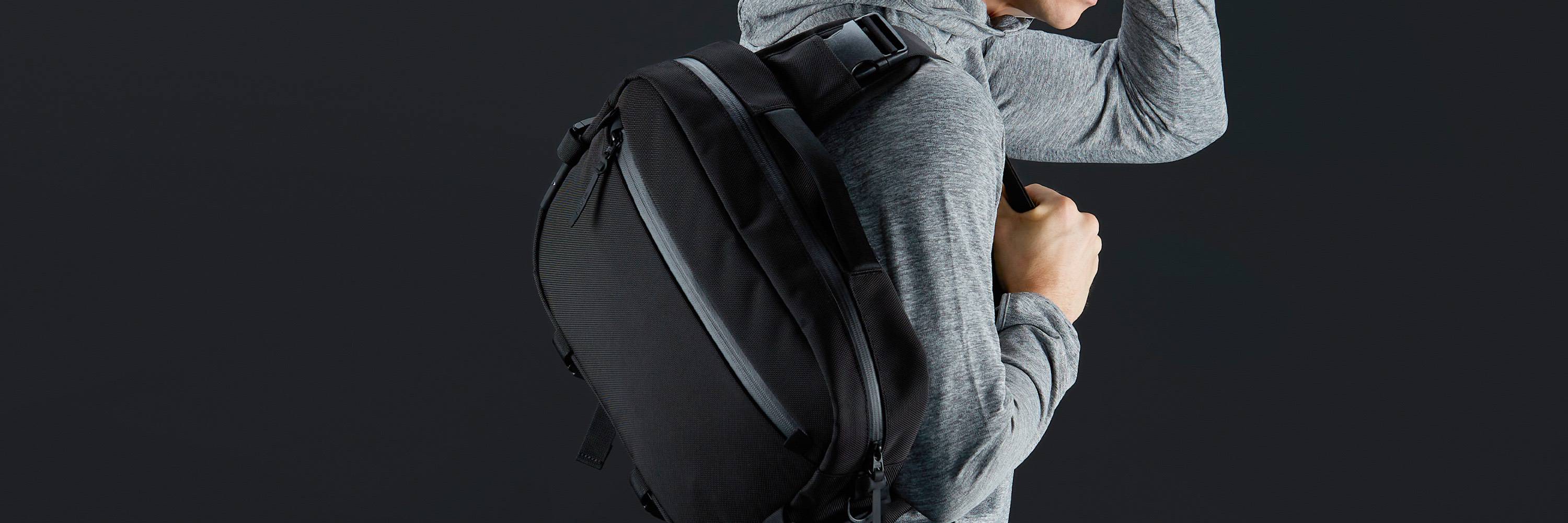 SLING & CROSSBODY BAGS