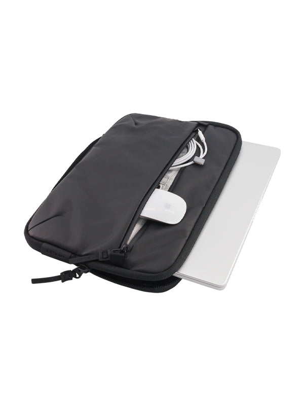 KINNEY | LAPTOP SLEEVE