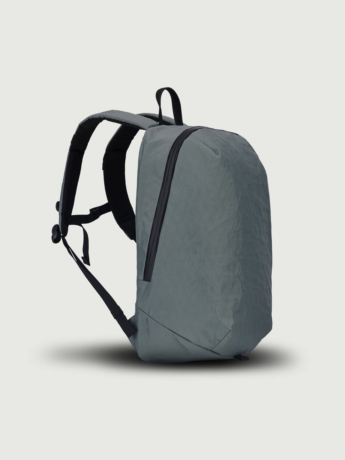 STEM / 20L Daypack X-Pac® Series (Archives)