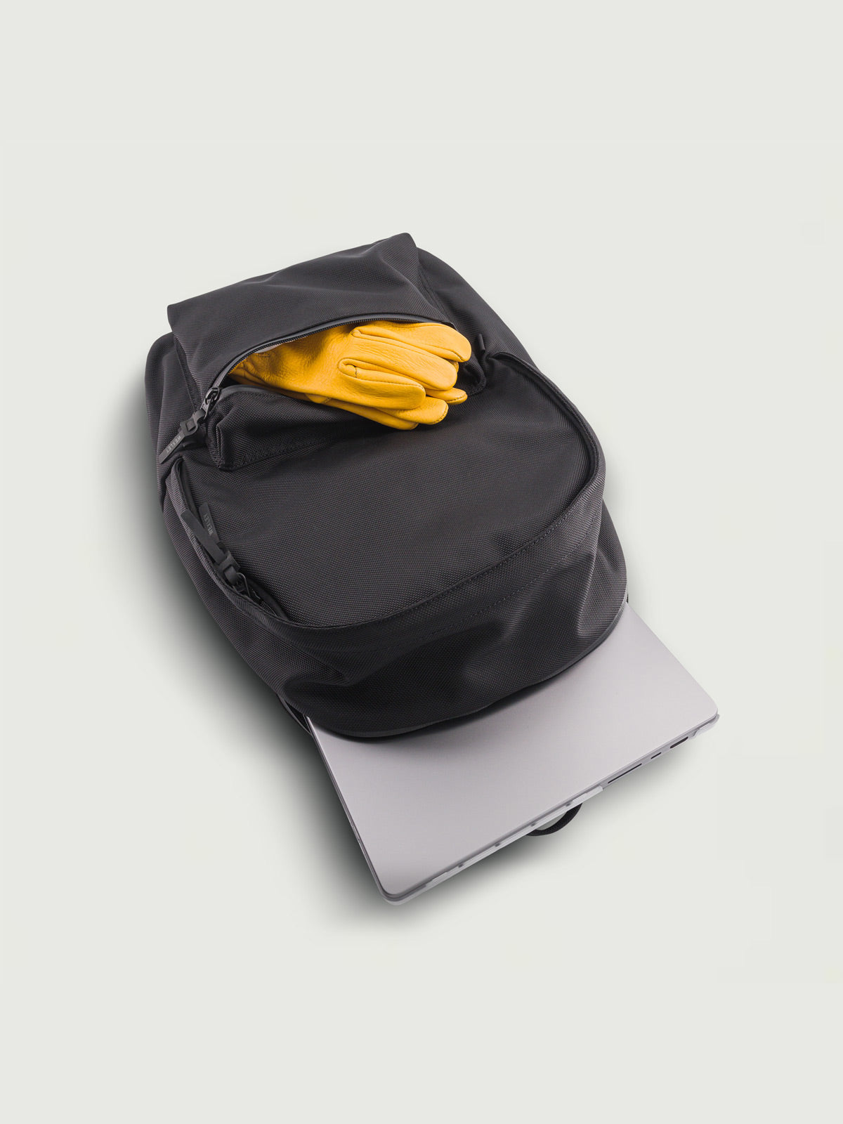 CLASSIC | 22L EVERYDAY PACK