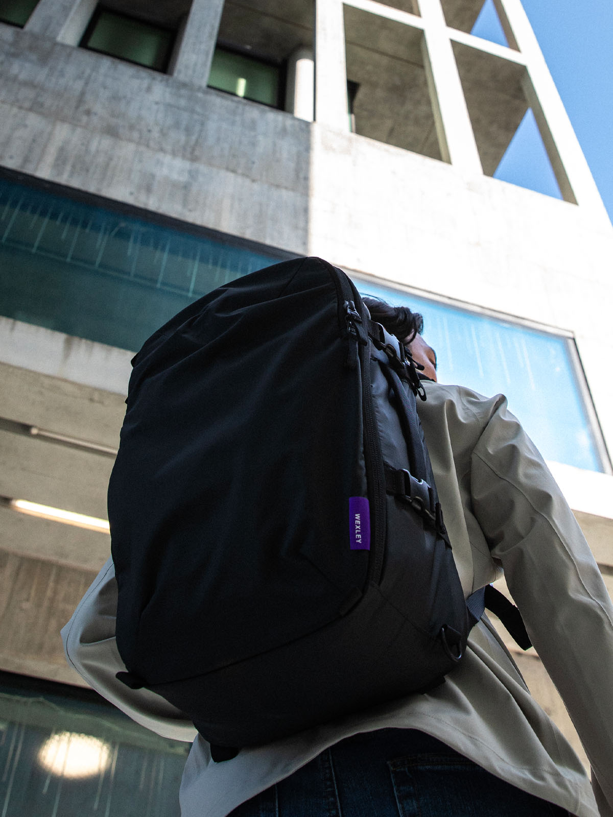 ACE V2 / 30L Ultralight Recycled Travel Pack