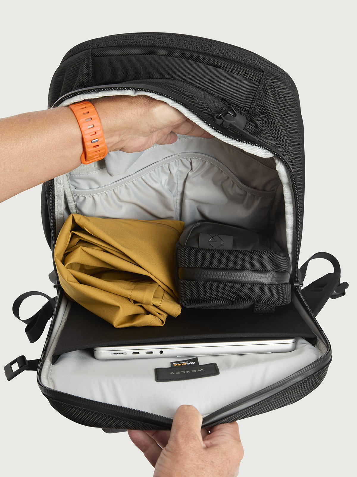 ETAN / 22L Compact Pro Pack 1680D Cordura® Ballistic