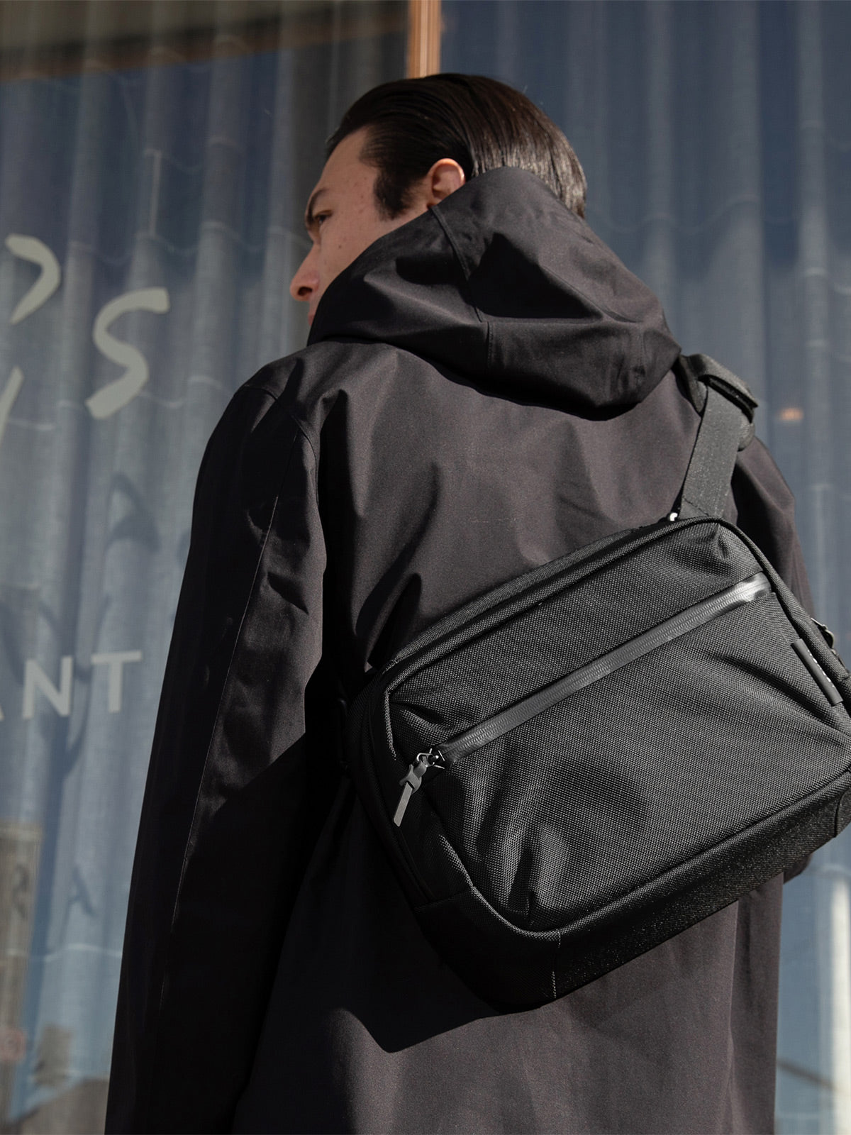 MALCOLM / 8L Sling Pack 1680D Cordura® Ballistic