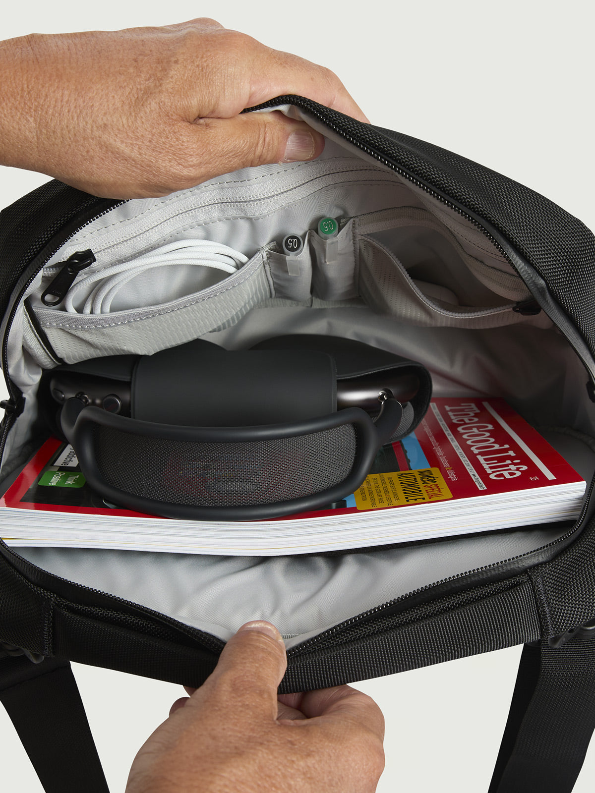 MALCOLM / 8L Sling Pack 1680D Cordura® Ballistic