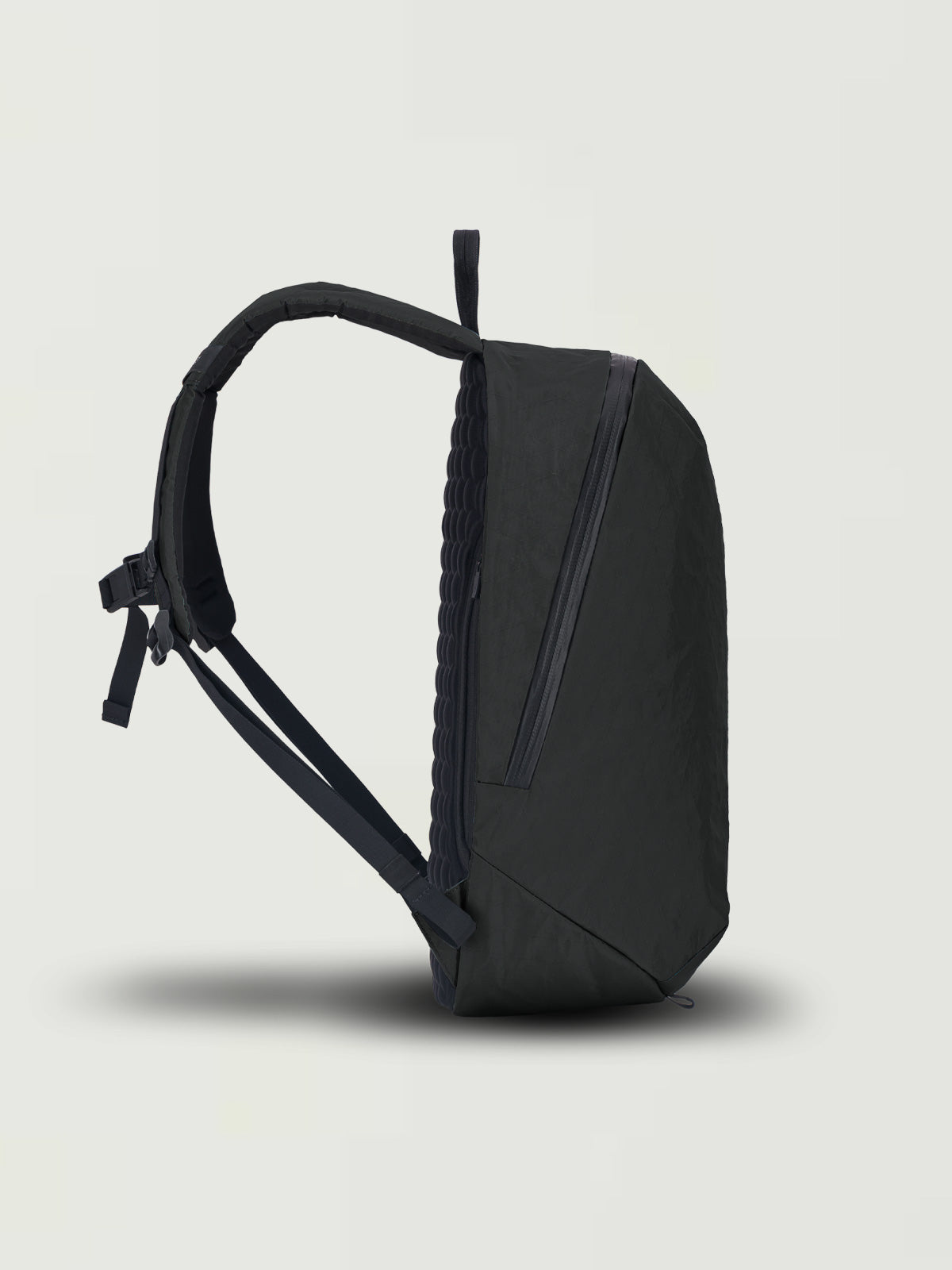 STEM / 20L Daypack X-Pac® Series (Archives)