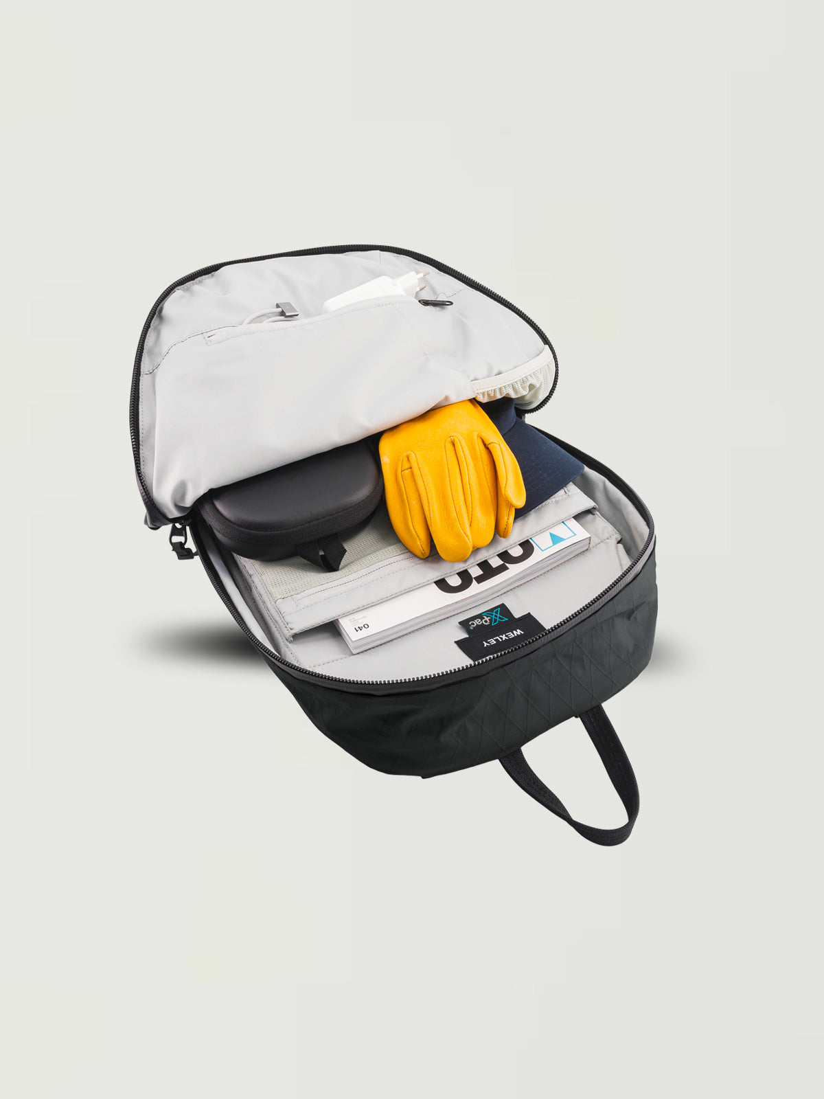 STEM / 20L Daypack X-Pac® Series (Archives)