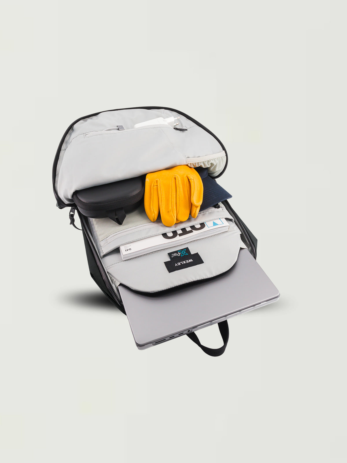 STEM / 20L Daypack X-Pac® Series (Archives)