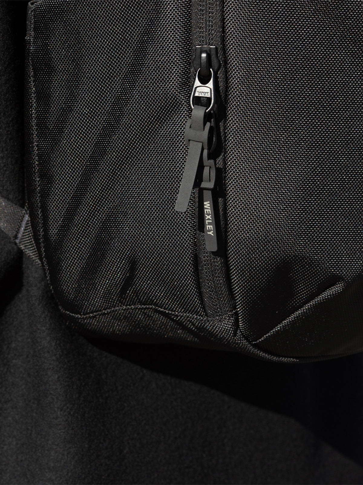 TAYLOR / 25L Pro Pack 1680D Cordura® Ballistic