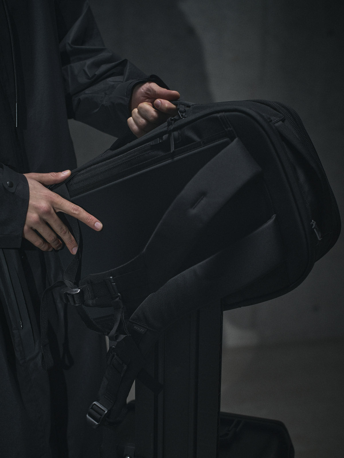 TAYLOR / 25L Pro Pack 1680D Cordura® Ballistic