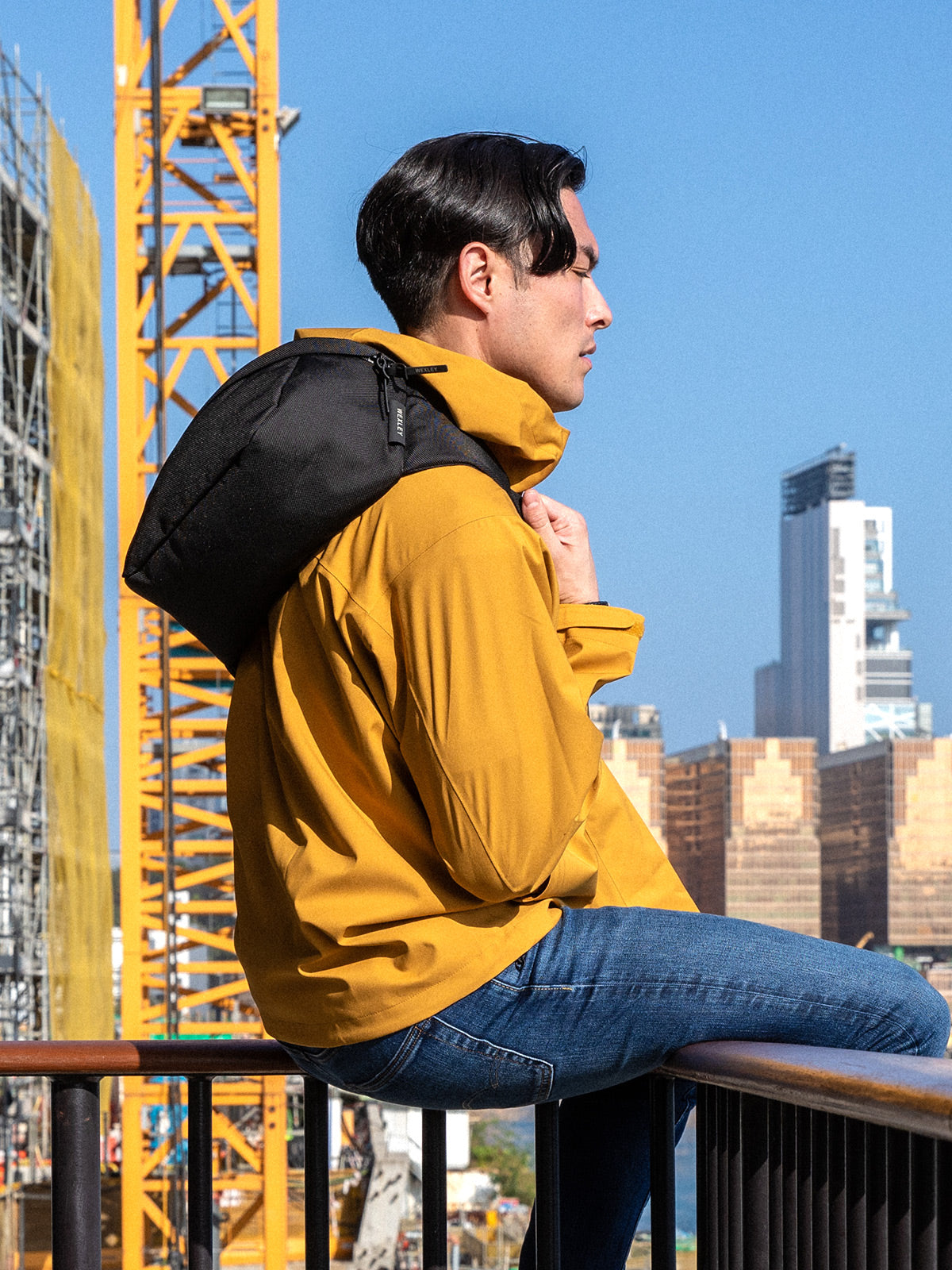 TRAVIS / 5.5L Sling Pack 1680D Cordura® Ballistic