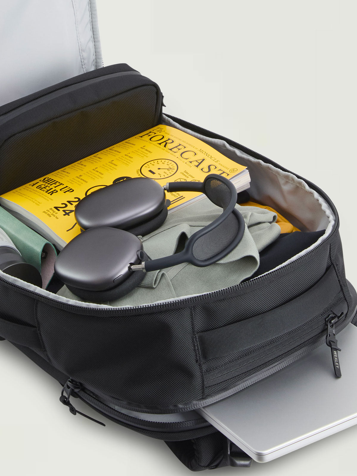 VERNON / 30L Travel Pack 1680D Cordura® Ballistic