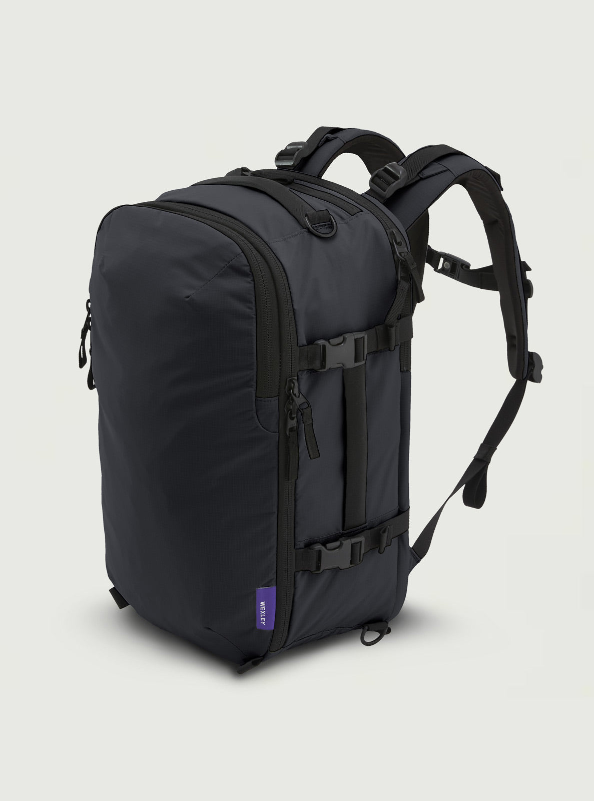 ACE V2 / ULTRALIGHT RECYCLED MODULAR TRAVEL PACK