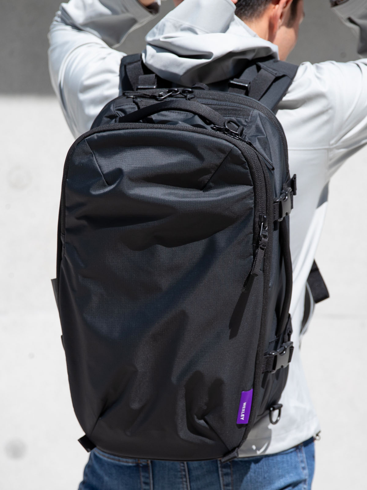 ACE V2 / ULTRALIGHT RECYCLED MODULAR TRAVEL PACK