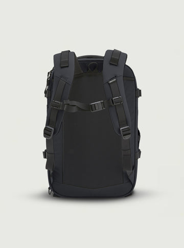 wexley_ace_travel_backpack_rip 