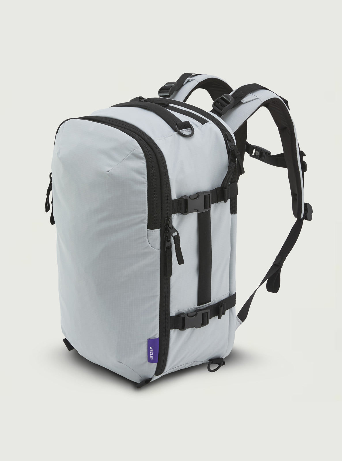 ACE V2 / ULTRALIGHT RECYCLED MODULAR TRAVEL PACK