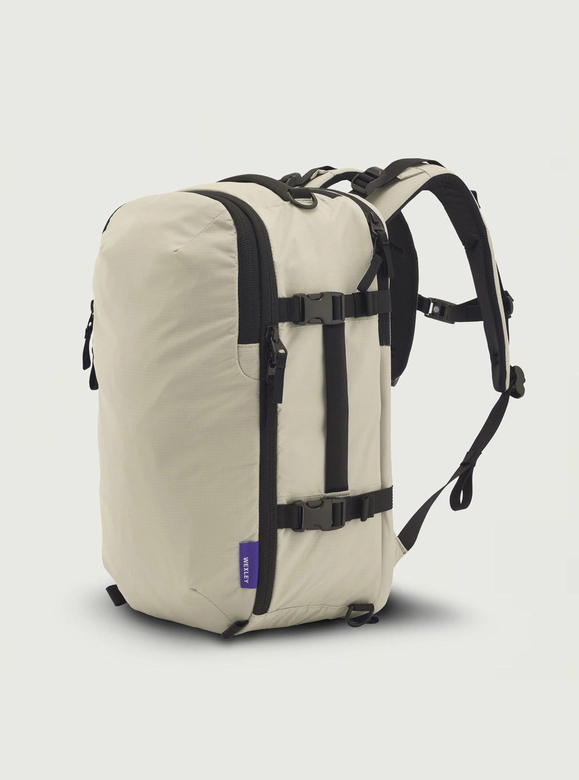 ACE V2 / ULTRALIGHT RECYCLED MODULAR TRAVEL PACK