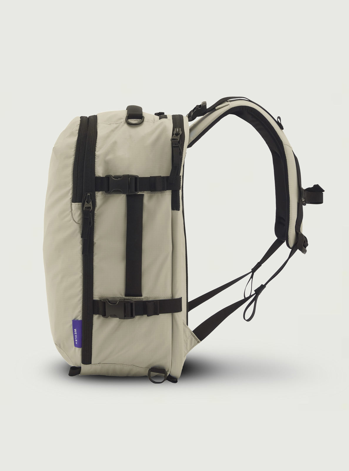 ACE V2 / ULTRALIGHT RECYCLED MODULAR TRAVEL PACK