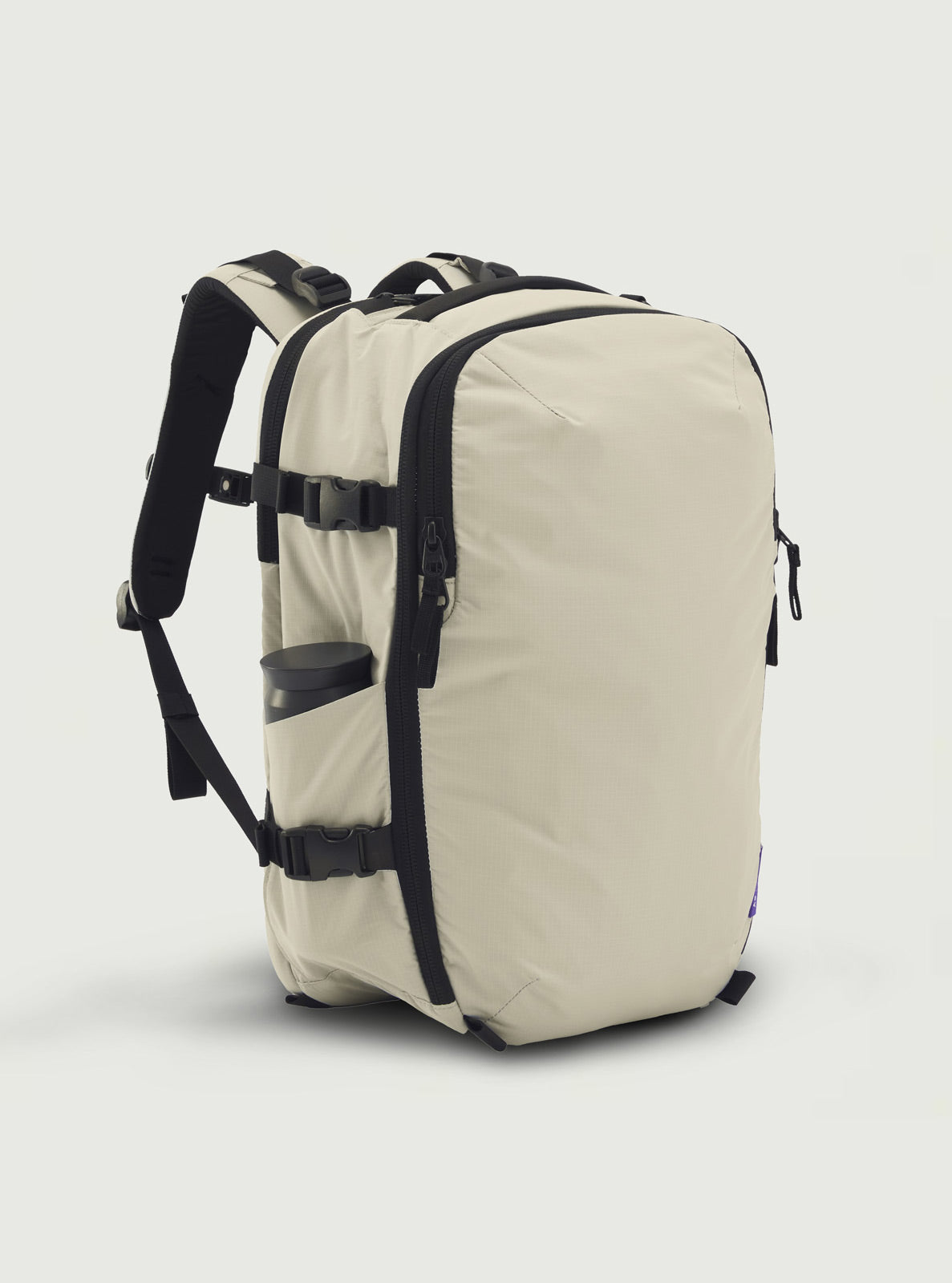 ACE V2 / ULTRALIGHT RECYCLED MODULAR TRAVEL PACK